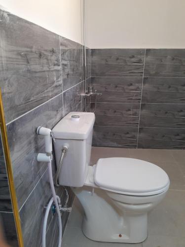 バスルーム, Jerash mountain studio chalet شاليه جبال جرش و عجلون in ジェラシュ