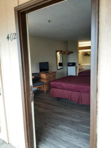 Centralia Inn - image 10