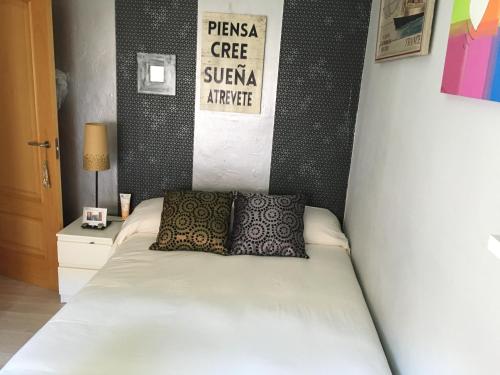 Habitación particular,baño compartido - Apartment - Zaragoza