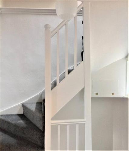 Peaceful, central Dartmouth location. Sleeps 6 in Dartmouth