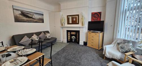 Lawnswood Apartments 2