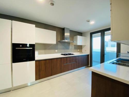 Kitchen, Appartement Ocean View - Marina Casablanca in Sour Jdid
