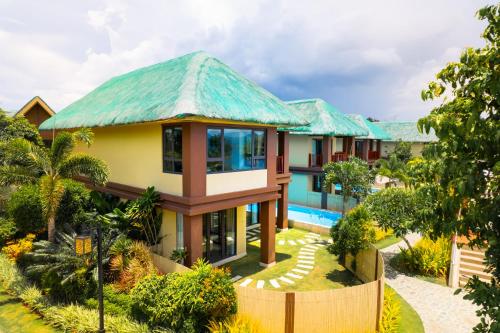 H Resort Bohol - The Coral Cliff by SMS Hospitality in Calape