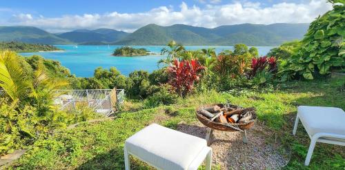 The Haven View - Airlie Beach