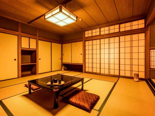 Superior Japanese-Style Room with Bathroom and City View
