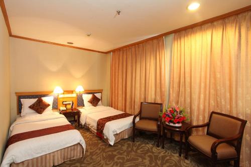 room detail thumbnail 0