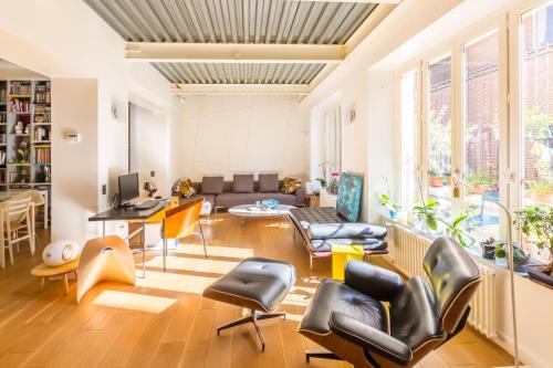 LOFT 11e près Canal St-Martin - Chambre climatisée SDB privée - Pension de famille - Paris