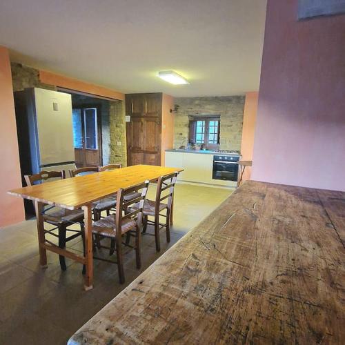 Borgo il cantuccio - Casa Simona con piscina condivisa in Сан-Джустіно