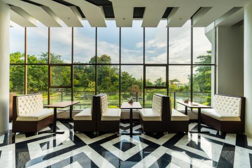 Restaurante, Water Garden Resort & Spa in Baroipara