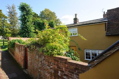 King Suite In 600 Year Old Manor House In Saffron Walden North Essex