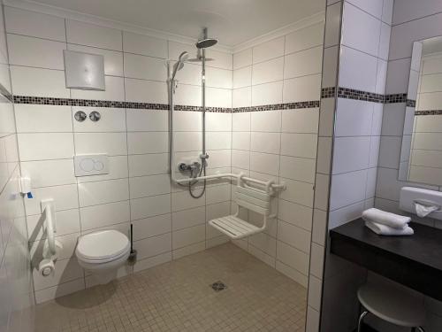 Bathroom, Hotel Post in Scheidegg