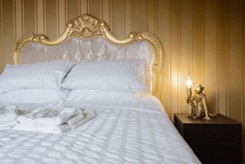 Luxury Versace Sleeps10 HotTub Pool Table SkyTV, Лондон (фото 9)