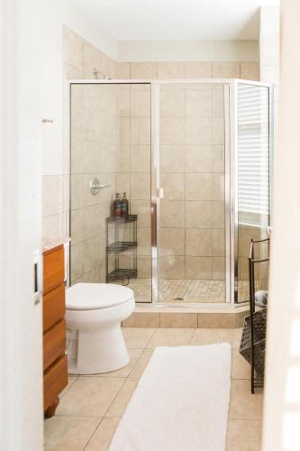 The Penthouse- Heart of OTR w/Rooftop Terrace