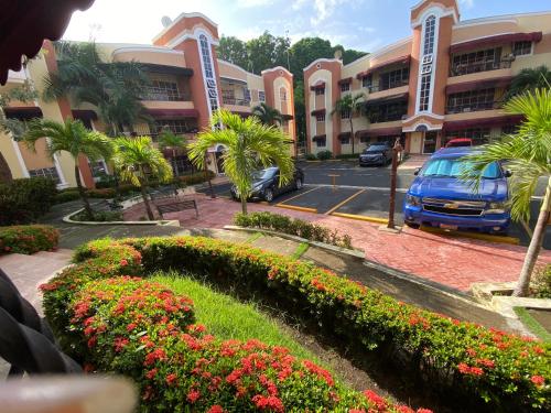 1Dom Rep - Huge cozy 3 bedrooms - close to all transportation Jacobo Majluta - Residencial Paradise  in Villa Altagracia