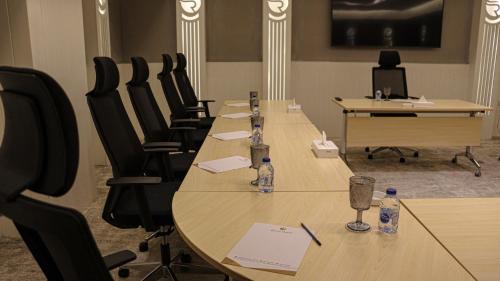 Rival Hotel Amman - image 6