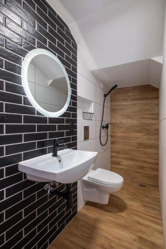 4 Pory Roku Apartamenty Domki Pokoje - image 6