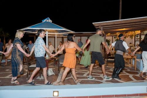 Mammis Beach Hotel - image 2