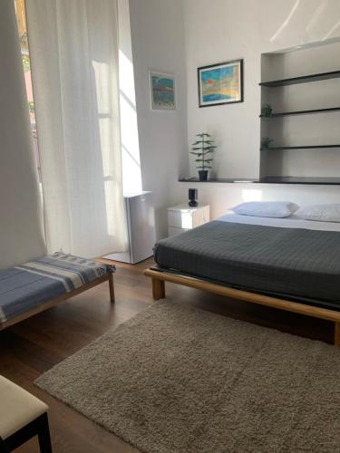1 king bed, 2 twin beds