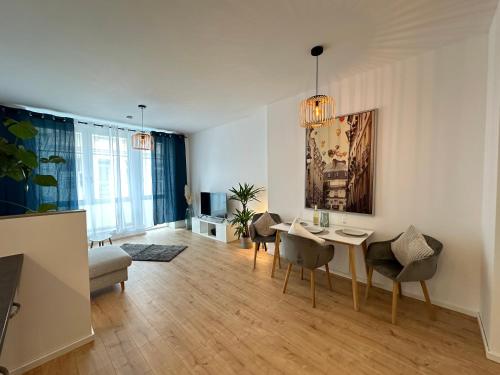 Modern, stylisch und zentral! - Apartment - Meuselwitz