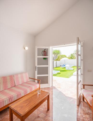 Bungalows Las Almenas - image 6