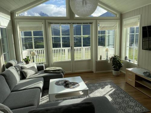 Villa i Isfjorden! Villa i Isfjorden!