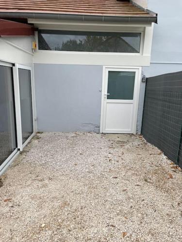 Petite maison de campagne in Foucherans (Franche-Comte)