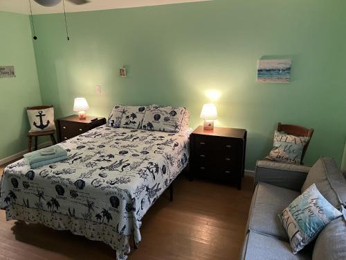 Boat House Studio - Water Front Pets WiFi Smart TV apts