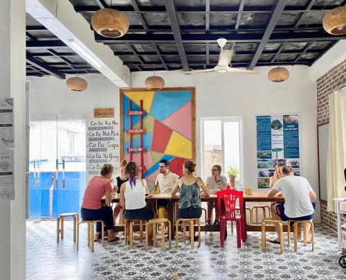 Restoran, Domik Homestay - Cat Ba in Pulau Cat BA