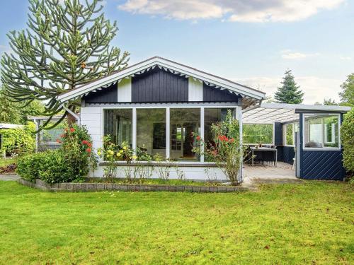 Vista, 4 star holiday home in Glesborg-By Traum in Glesborg