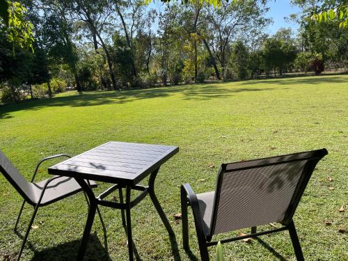 สวน, LookAbout Lodge Tropical Retreat in เกียราวีน