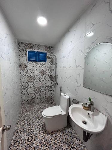 Vungtau Surf House - Hostel Surf Camp