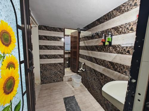 ฝักบัว, 2Bhk holiday home in ลักษมีกัณฐ์นคร