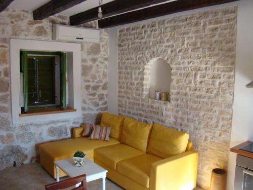 Apartment Lasan - image 5
