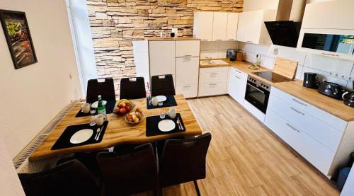 Cocina, FeWo Seeufer #großer Garten#Seenähe# von Harztraveler (FeWo Seeufer #großer Garten#Seenahe# von Harztraveler) in Vienenburg