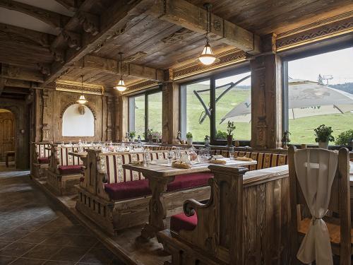 Étterem, Grand Hotel**** Bachledka Strachan in zdiar