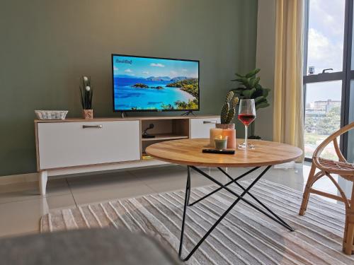 C 2 Rooms PJ Near SunwayPyramid 100MbpsWifi 中文房东 C 2 Rooms PJ Near SunwayPyramid 100MbpsWifi 中文房东