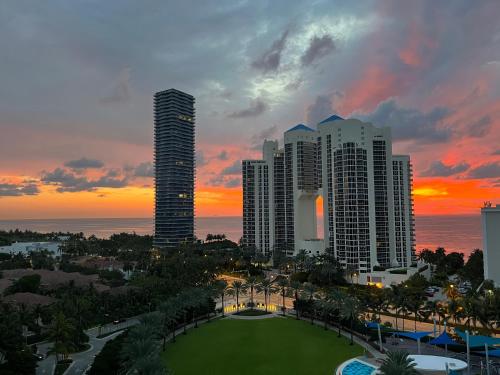 OCEAN RESERVE 15th Floor - Gorgeous Ocean View - STR00907 in Miami Beach, USA