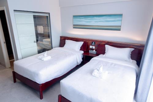 Family Junior Suite image 10