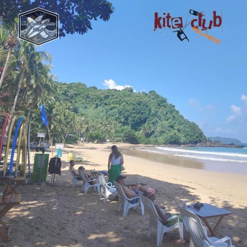 Surf and Skate Duli El Nido By Kiteclub Palawan - 레스토랑