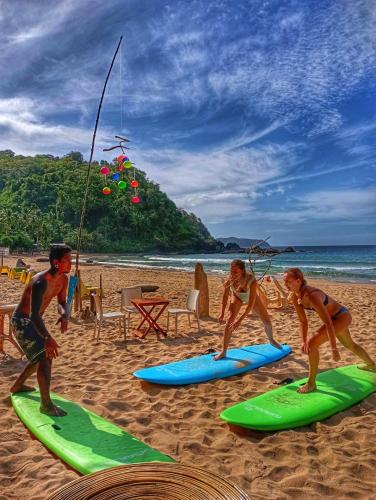 Surf and Skate Duli El Nido By Kiteclub Palawan - 액티비티