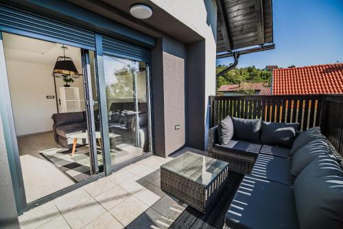 Erkély/terasz, Holiday Home Aleks in Lendva