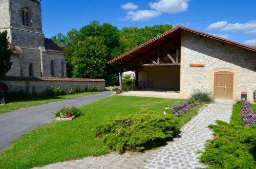 Gite Saint Martin in Les Mesneux