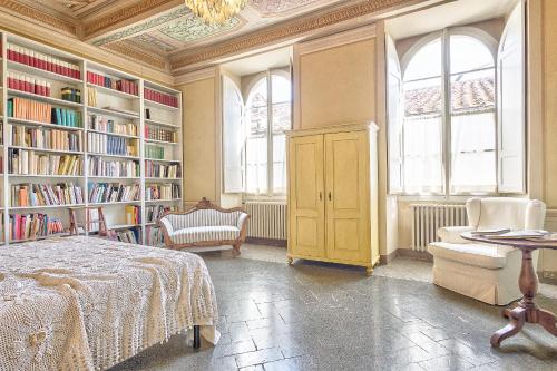 Two-Bedroom Apartment image 5