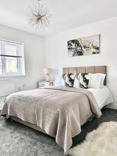 2 Bed apartment Sleeps 3 -Smart Tv -Private garden