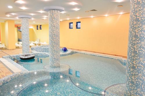 Aphrodite Hotel - image 8