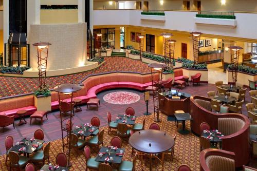 Radisson Hotel Cedar Rapids