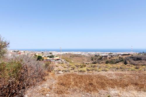 Villa Floti con vistas al mar