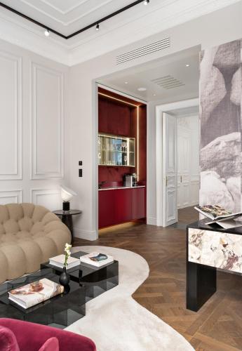 Presidential Suite image 6