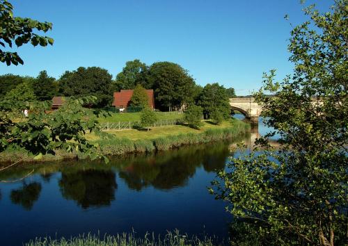 River Edge Lodges - image 10