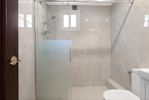 Three-Bedroom Apartment room in Lovely penthouse by Costarentals - Ref M15